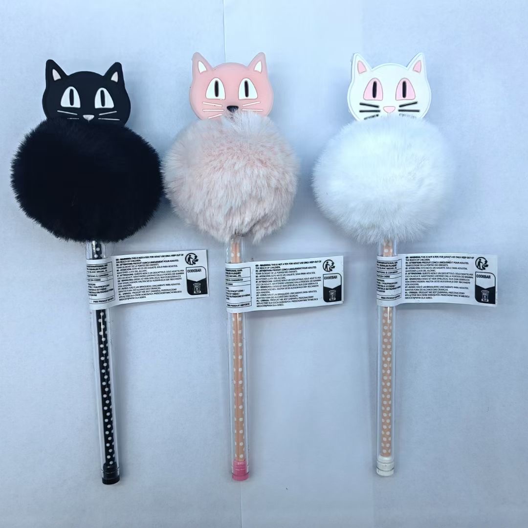 CAT POMPOM PEN